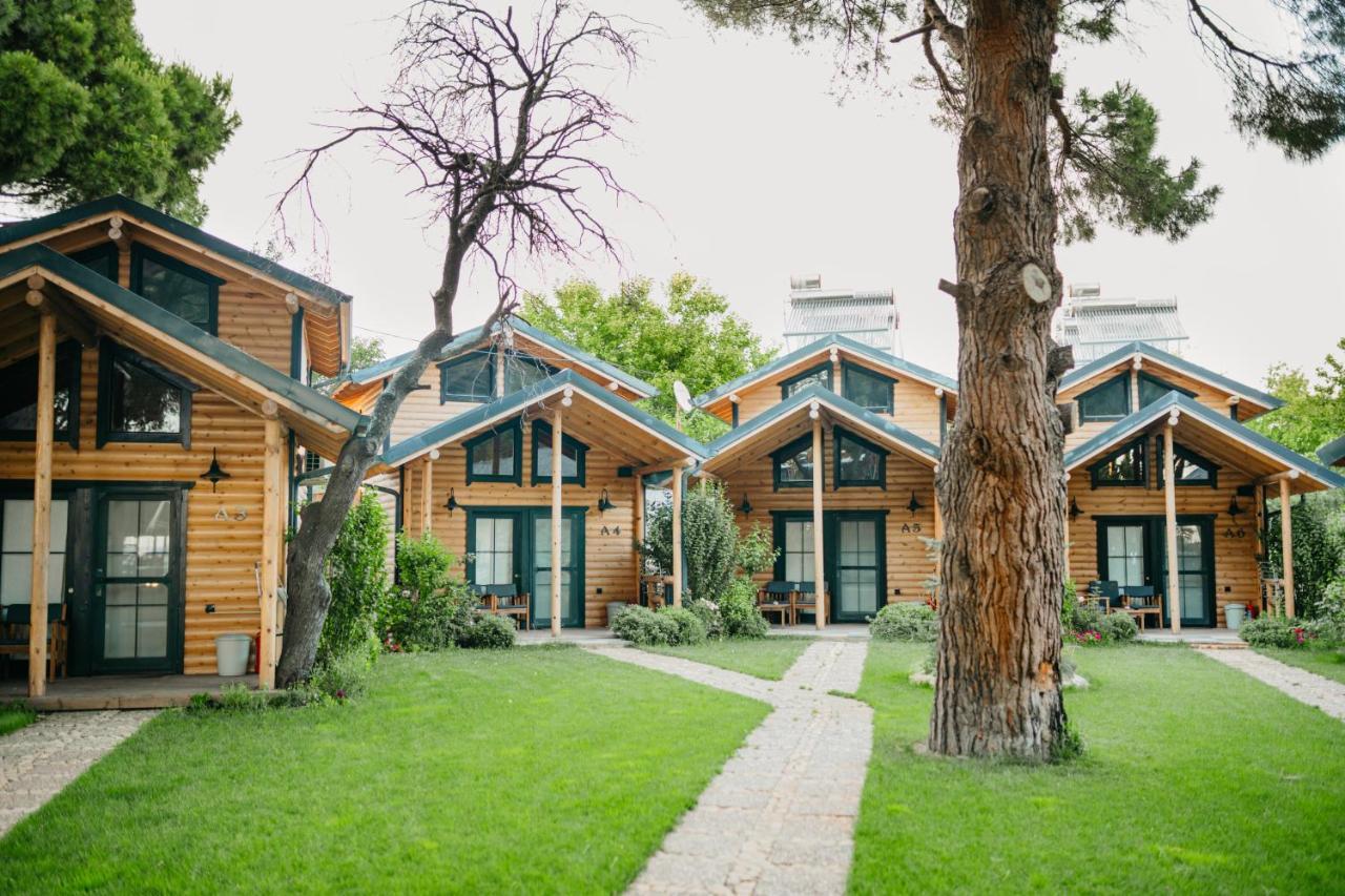 Pino Mar Luxury Bungalows Erdek Exterior photo