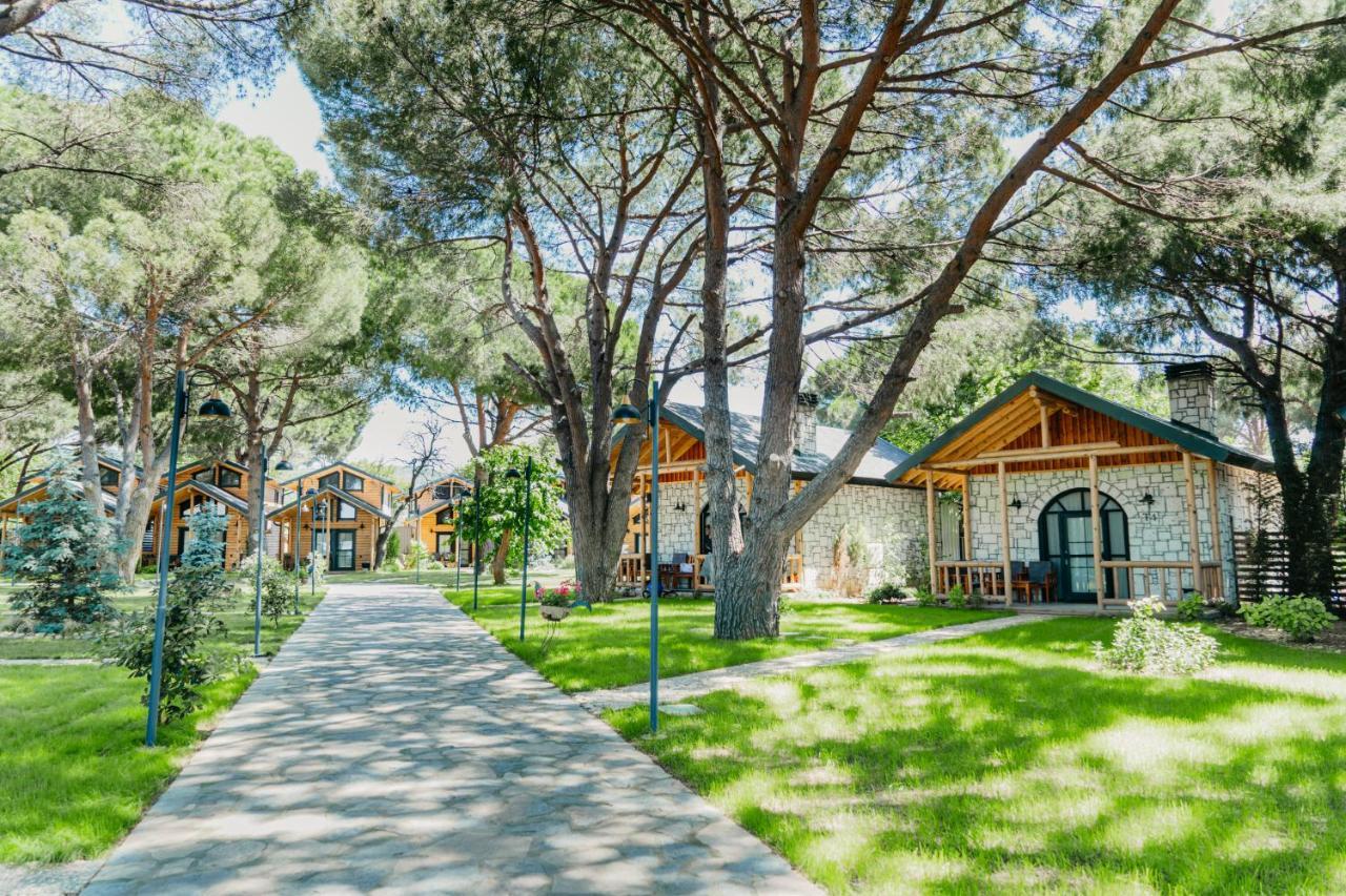 Pino Mar Luxury Bungalows Erdek Exterior photo