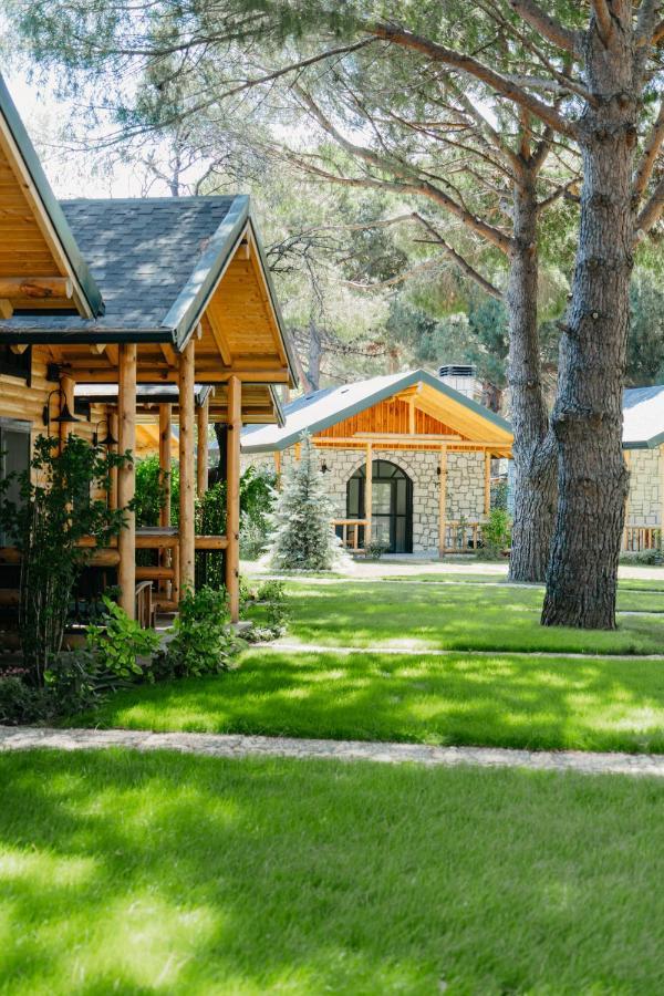 Pino Mar Luxury Bungalows Erdek Exterior photo